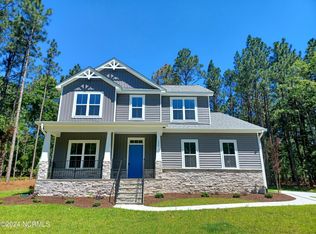 135 Cambridge Ln, West End, NC 27376