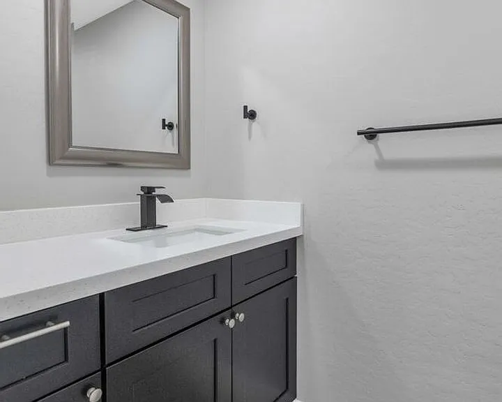 2509 E Broadway Rd #4 — Photo 9