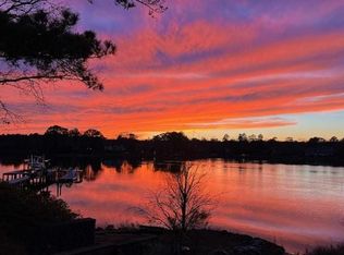 1253 N Inlynnview Rd, Virginia Beach, VA 23454