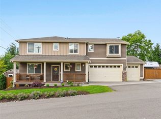 521 218th St SW, Bothell, WA 98021