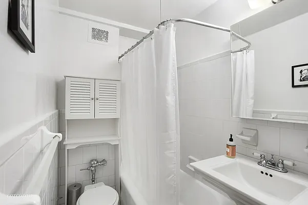 Rented by Corcoran | media 10