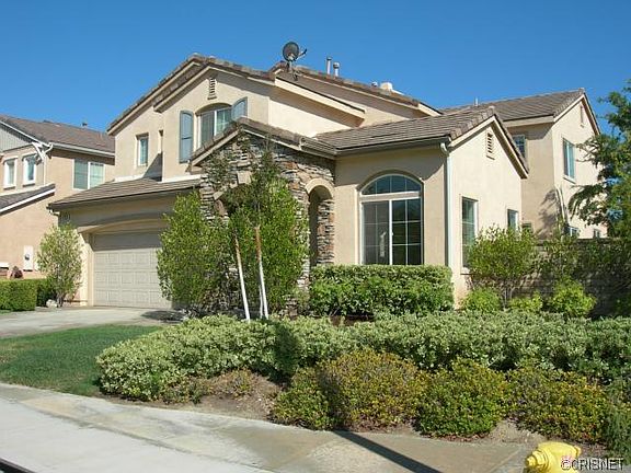 4th image of 23976 Francisco Way