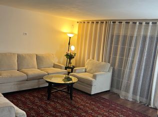 10750 Amigo Ave, Porter Ranch, CA 91326