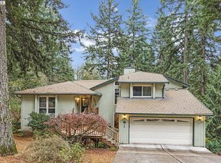 16512 S Arrowhead Dr, Oregon City, OR