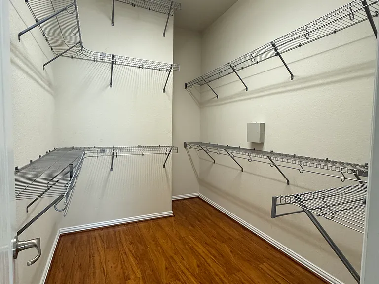 11931 Green Colling Park Dr — Photo 13