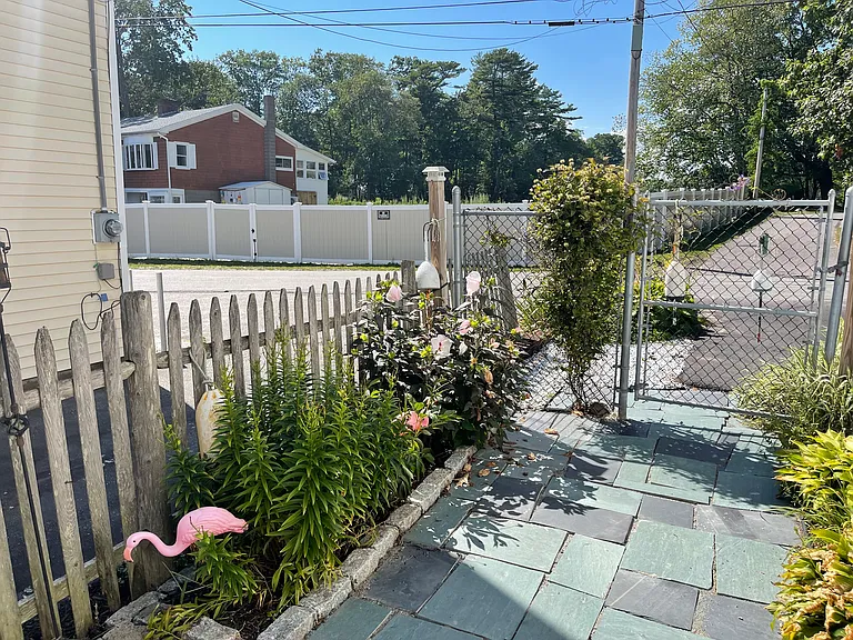 5 Mill Pond Ln — Photo 32
