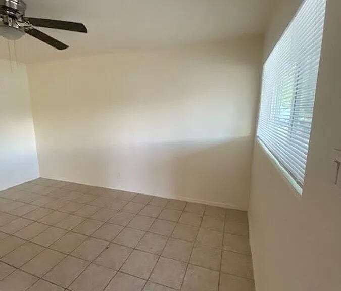 10648 N 15th Ave #2 — Photo 5