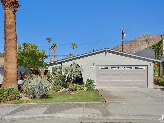 5th image of 52920 Eisenhower Dr