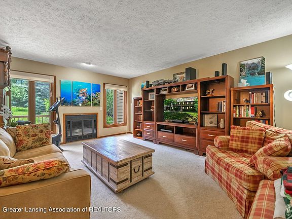 3rd image of 2388 N Wild Blossom Ct #98