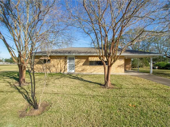330 S Church St, Garyville, LA 70051