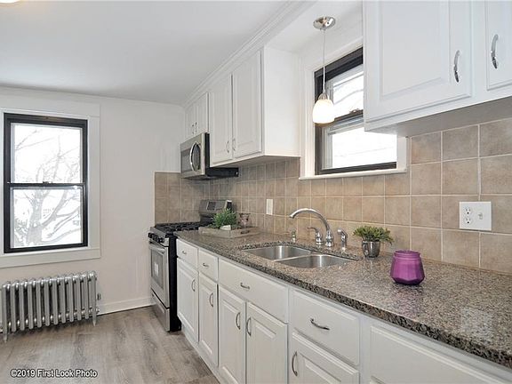 2nd image of 55 Marilyn Dr