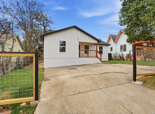 1422 Kayton, San Antonio, TX 78210