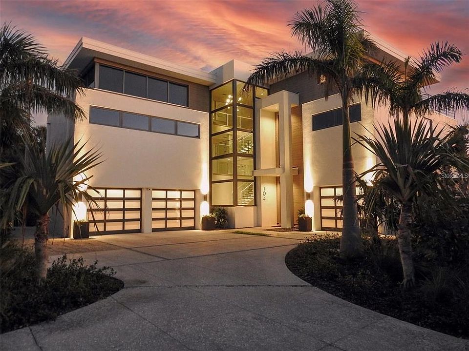 1st image of 104 Sunset Ln