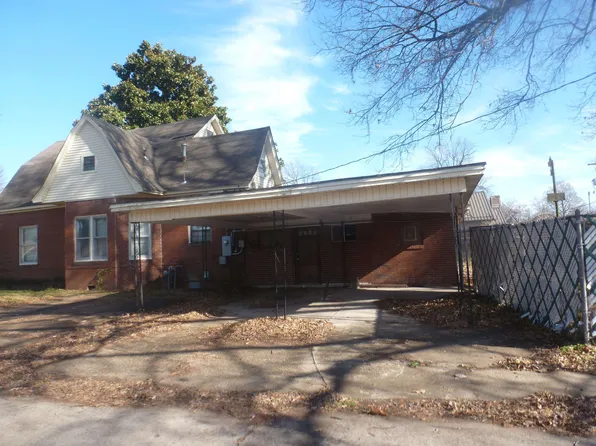 1315 W Main St, Blytheville, AR 72315