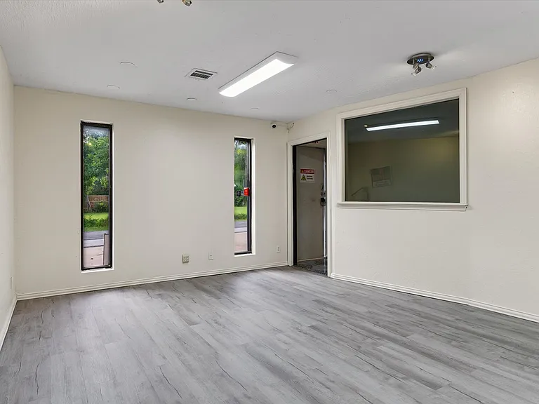 200 Cypress St #1 — Photo 15