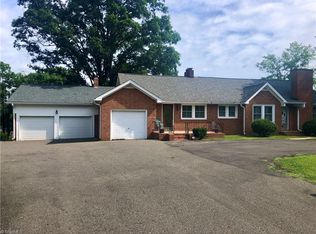 112-115 129 Balto Ln, Mount Airy, NC 27030