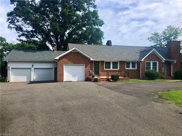 112-115 129 Balto Ln, Mount Airy, NC 27030