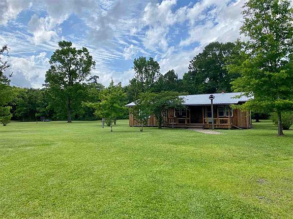 3rd image of 9794 Summer Ln