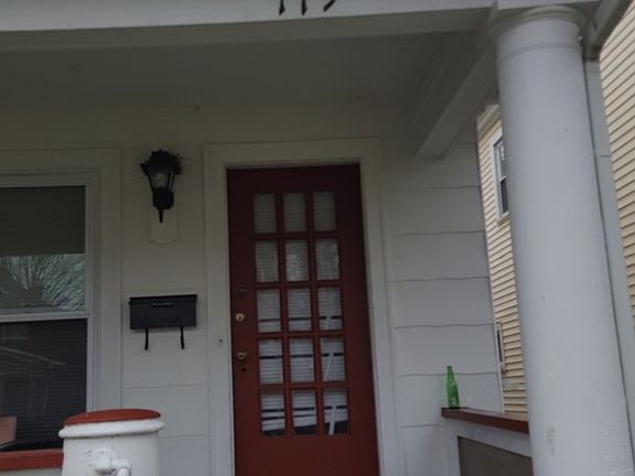 4th image of 179-181 Clinton St #179