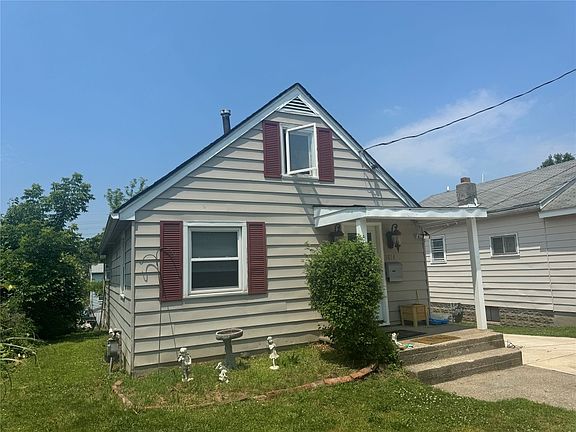2nd image of 1814 W 22nd St