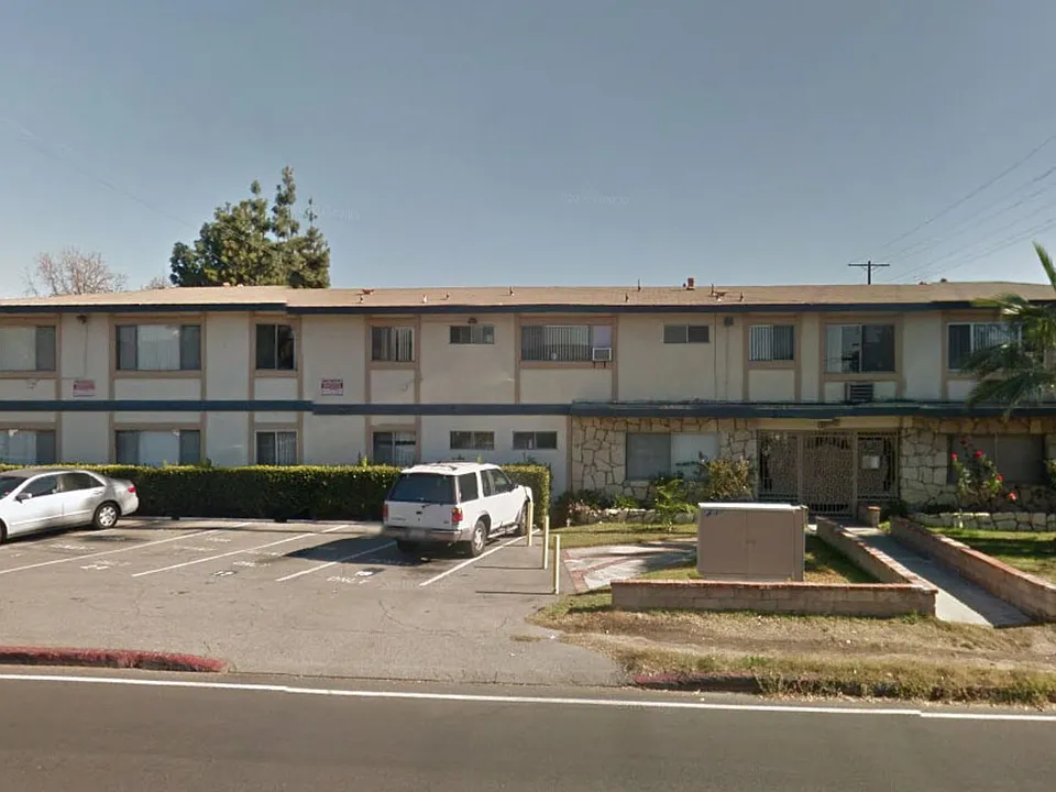 The Fulton Apartments...across Valley College CALL NOW!