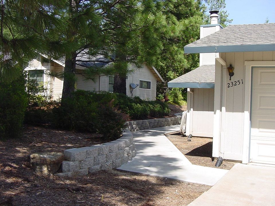 Front walkway