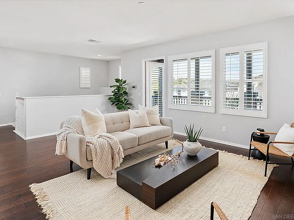 4th image of 7364 Orien Ave