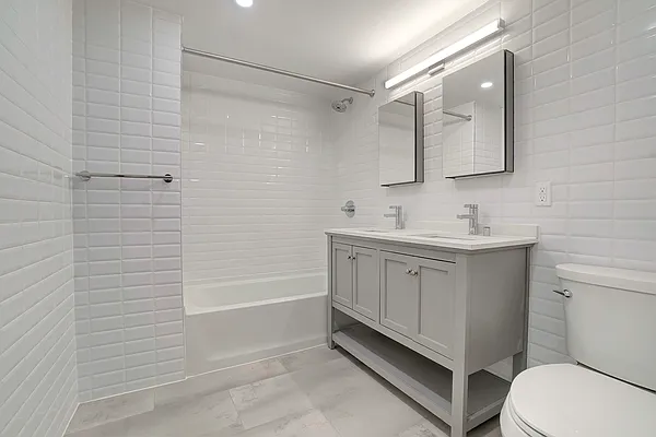Rented by Capri Jet Realty Corp | media 3