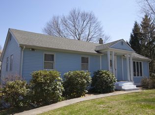 5 Hilltop Ln, Succasunna, NJ 07876