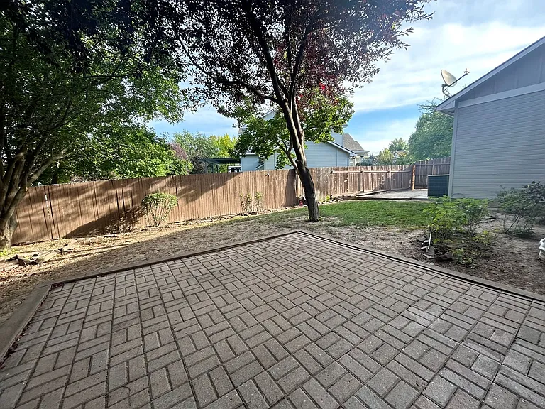 10485 N Bridle Way — Photo 43