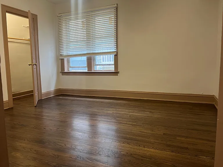 8253 S Maryland Ave #1 — Photo 22