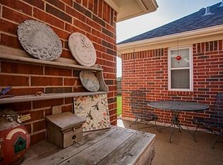 6613 Stamps St, Rowlett, TX 75089