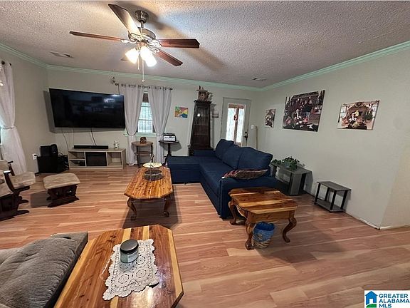 4th image of 198 W Ridge Dr