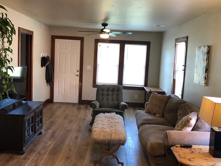 140 W Wayne St — Photo 28