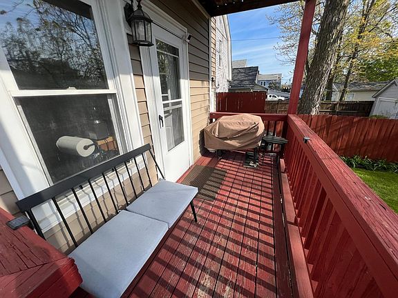 4th image of 1453 Hopkins Ave