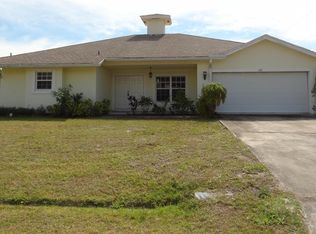 1192 SW Kickaboo St, Pt Saint Lucie, FL 34953