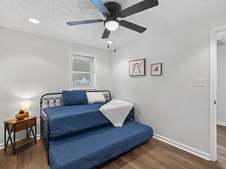301 Boundary Rd — Photo 23