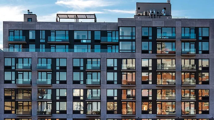 Rented by Nooklyn NYC LLC | media 31