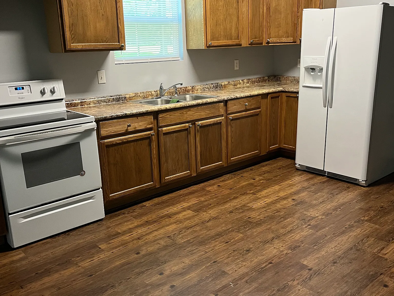 Studio, 650 sqft, $875 — Photo 3