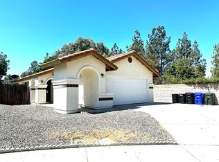 413 E James St, Rialto, CA 92376
