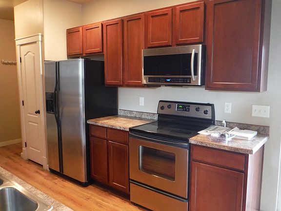 4th image of 3847 Equestrian Ln