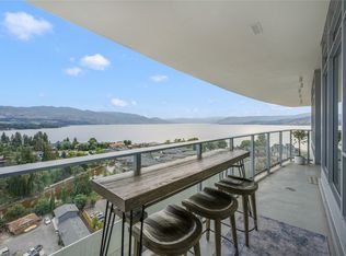 3699 Capozzi Rd #PENTHOUSE 3, Kelowna, BC V1W3L2