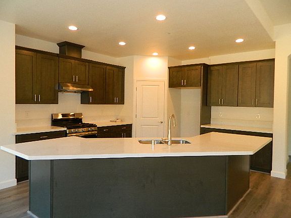 2nd image of 8519 Edralin Ct