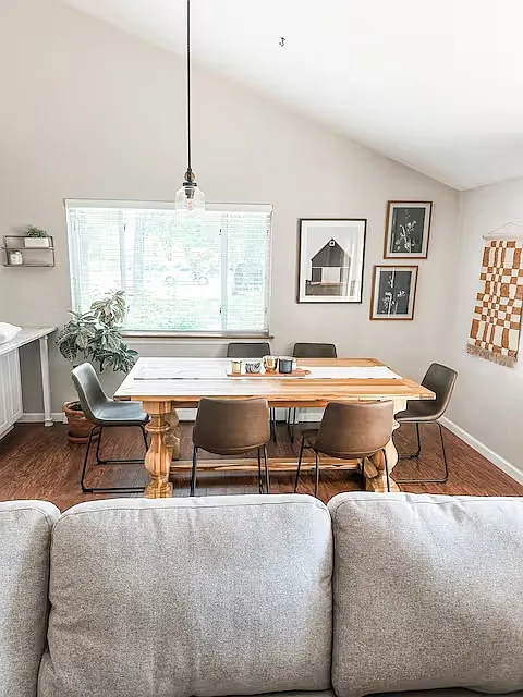 2 bed, 1896 sqft, $2,800 — Photo 4