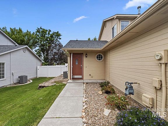 3rd image of 6061 S Oboe Ave