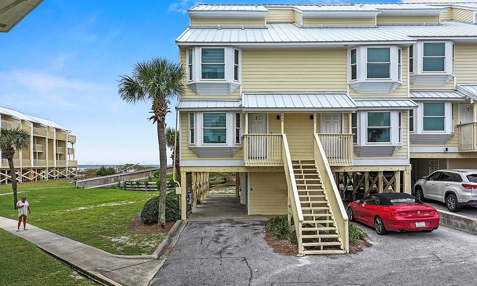 1st image of 650 Seacliff Dr #A6