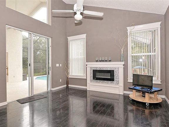 3rd image of 1023 Surge Ct