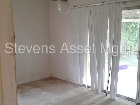 4th image of 3214 Rose Pl