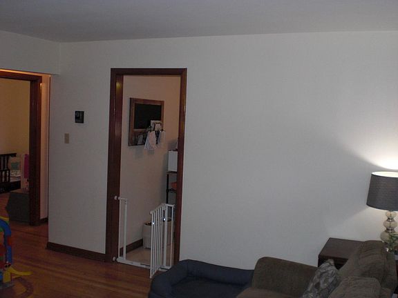 4th image of 6927 Osborn Ave