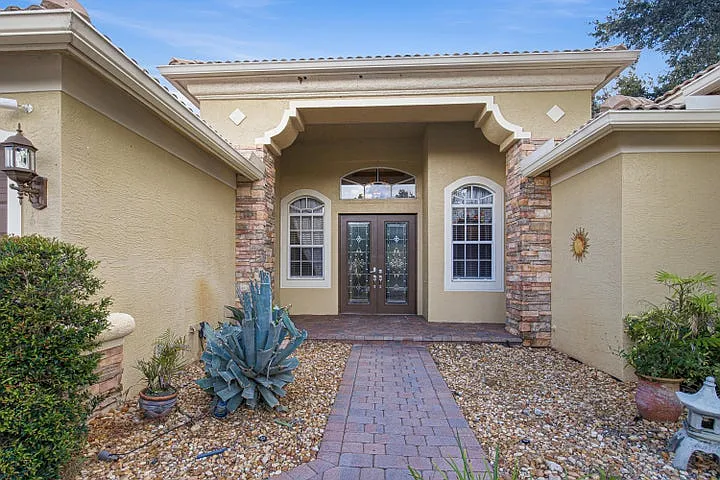4 bed, 3666 sqft, $4,750 — Photo 2